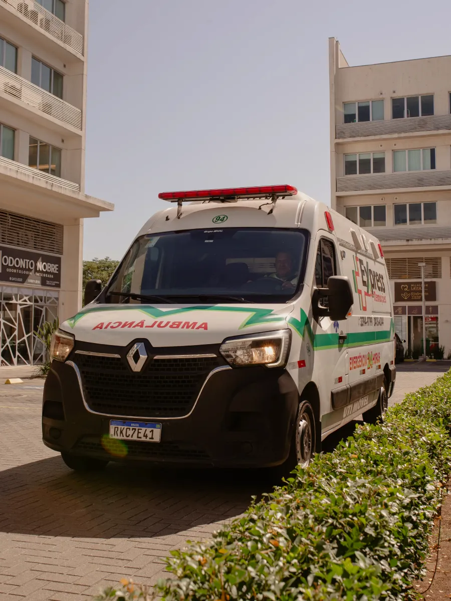 Ambulância para emergências